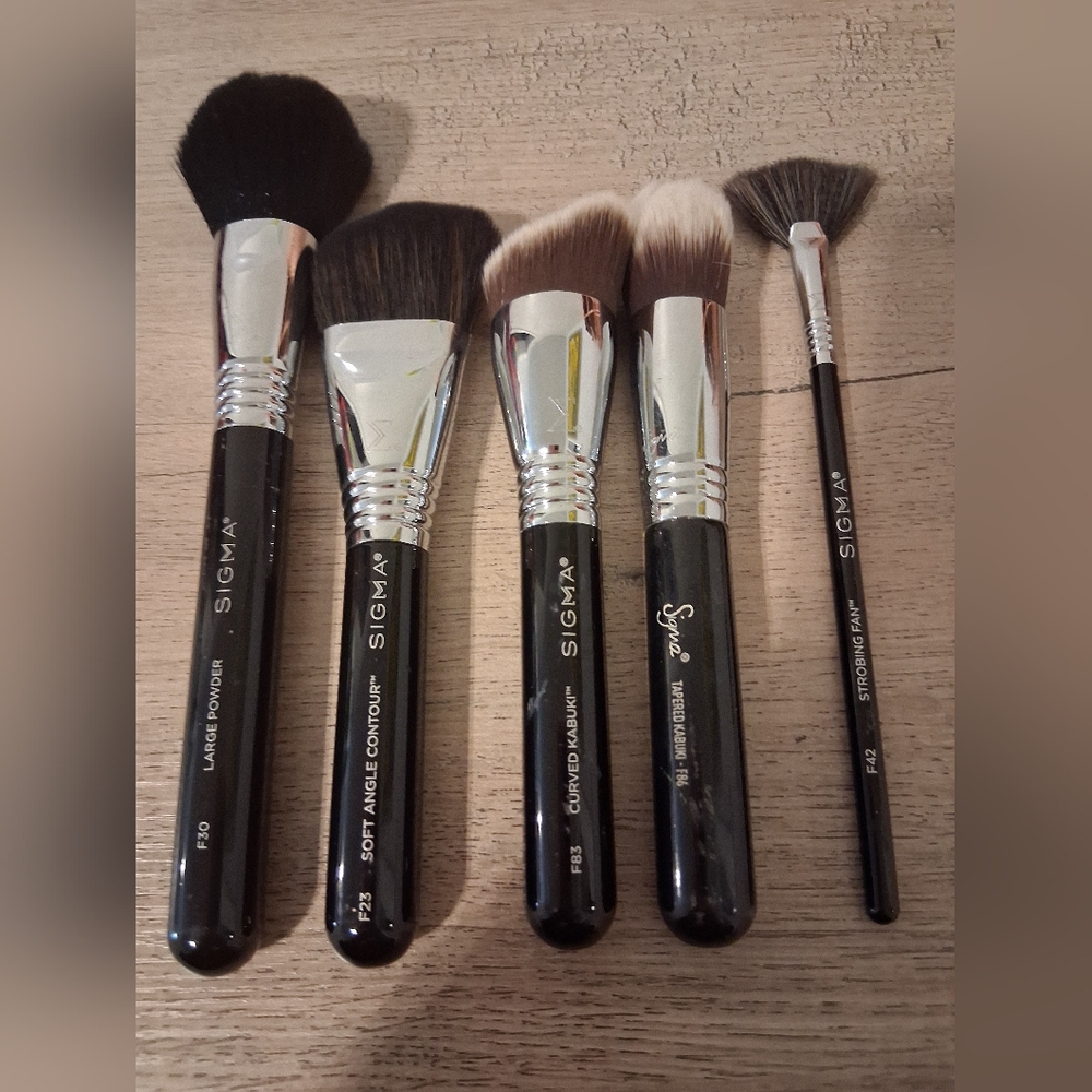 Set Of 5 Sigma Beauty Face Brushes